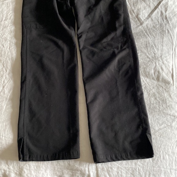 FIGS black scrub pants - Picture 4 of 5